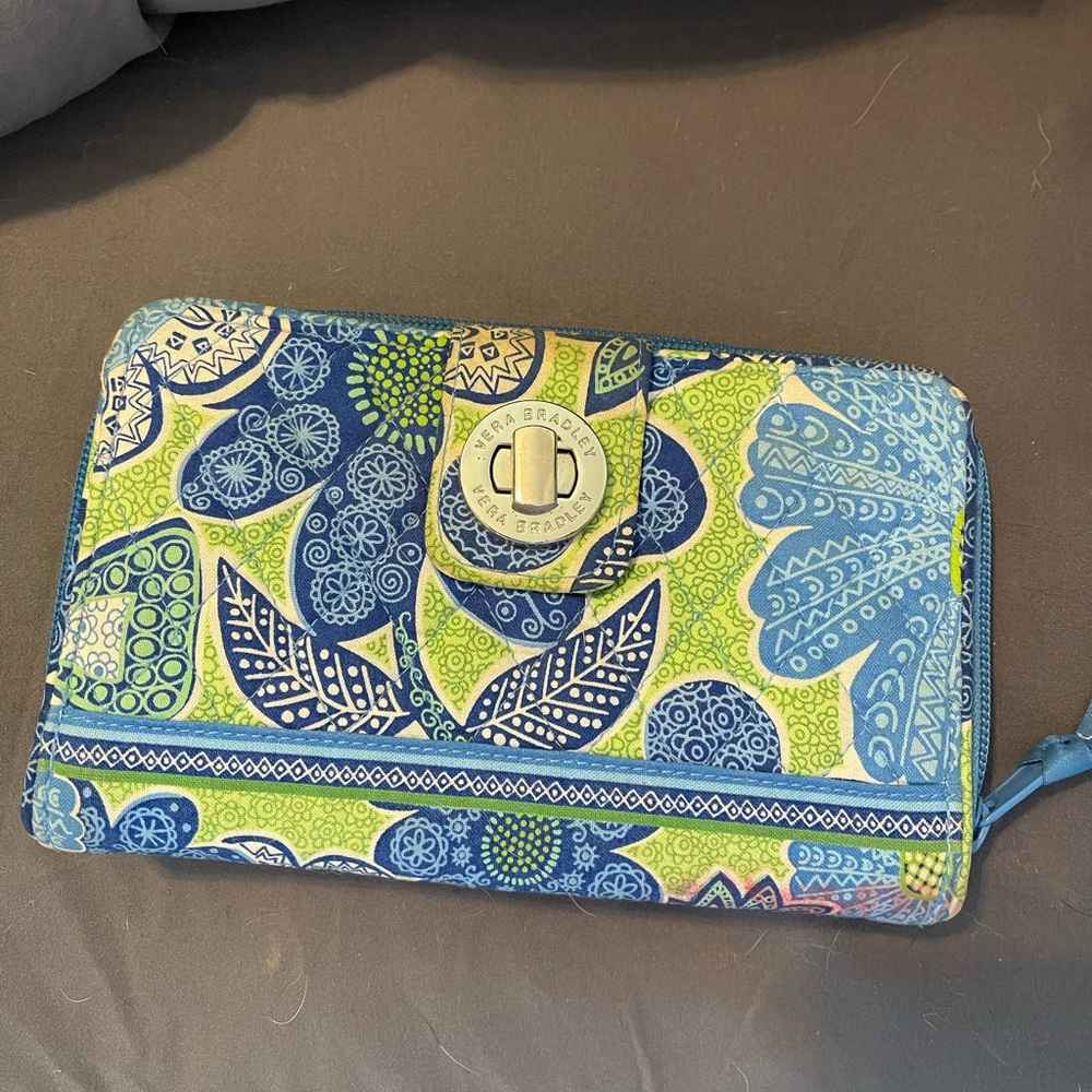 Vera Bradley turn lock wallet